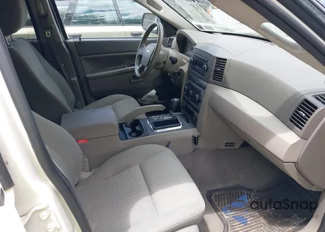 2007 Jeep Grand Cherokee Laredo from USA, damaged, VIN 1J8GR48K67C650244